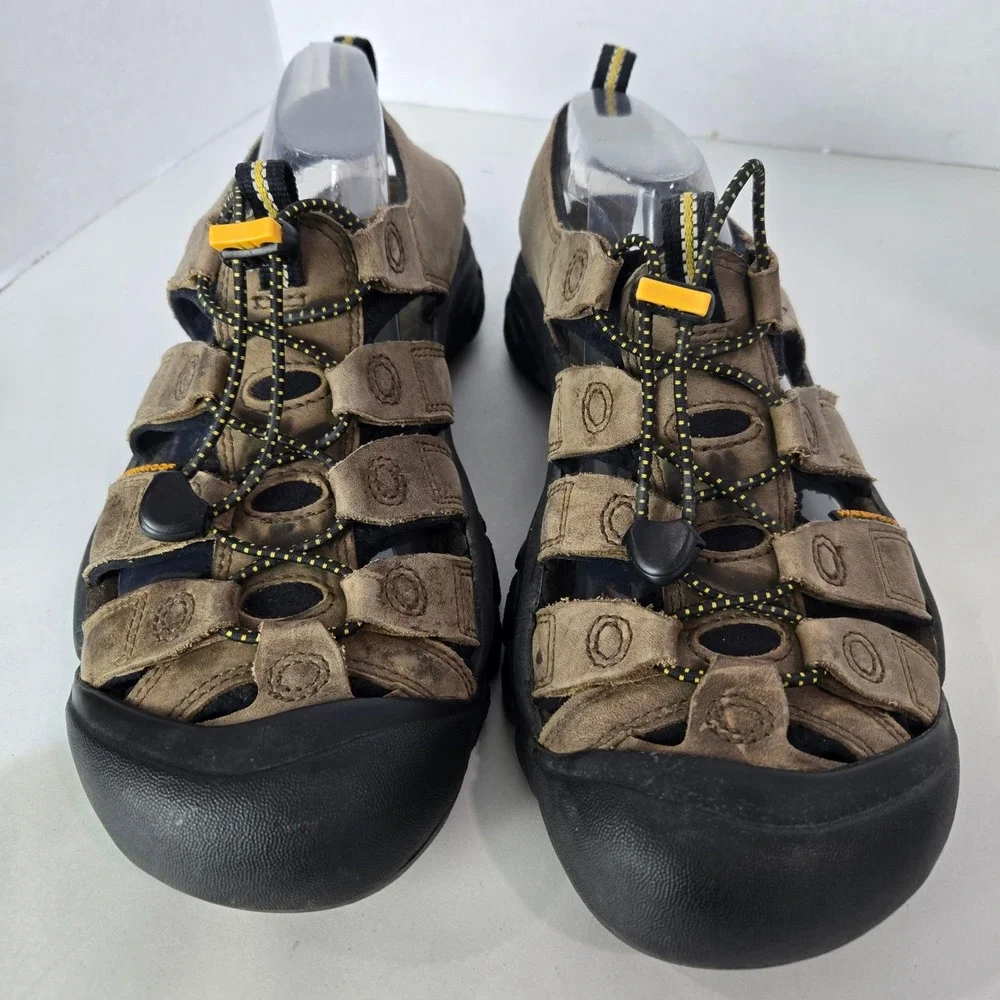KEEN Newport Sandals Mens Size 8 women's size 9.5 Brown Waterproof Hiking #1053